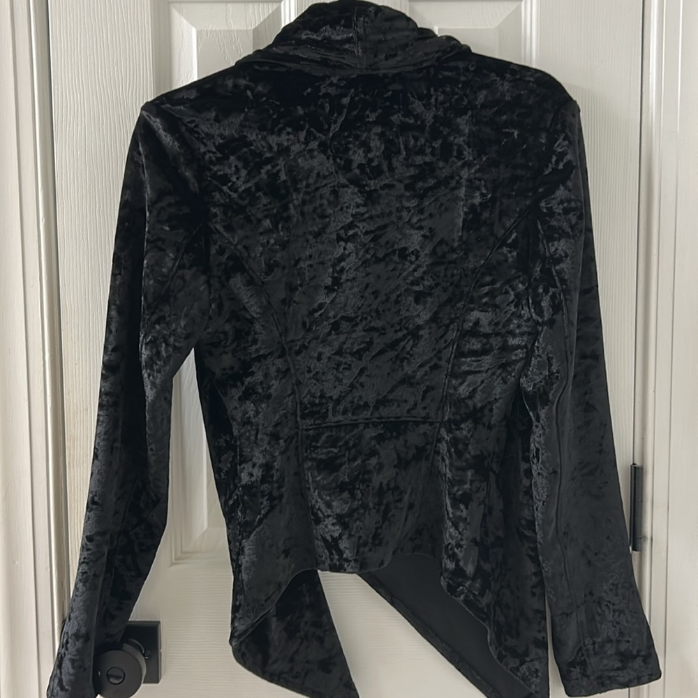 Anthro Blank NYC Crushed Velvet Drape Moto Jacket NWT - Picture 7 of 11
